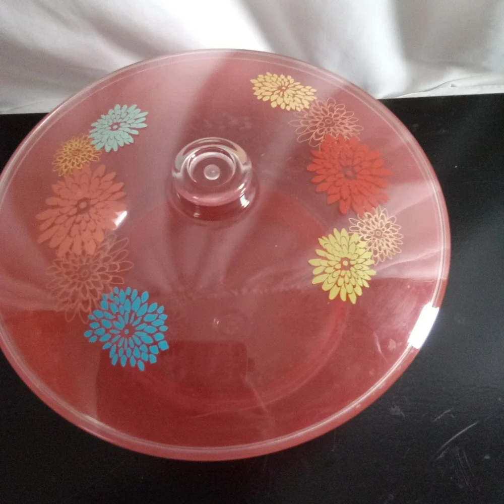 Vintage Red Melamine Serving Bowl with MCM Floral Burst Clear Lid 9 Inch Retro
